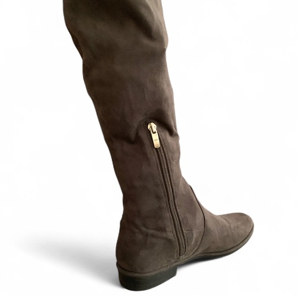 MARC FISHER Gray Taupe Over Knee Boots - Picture 4 of 4